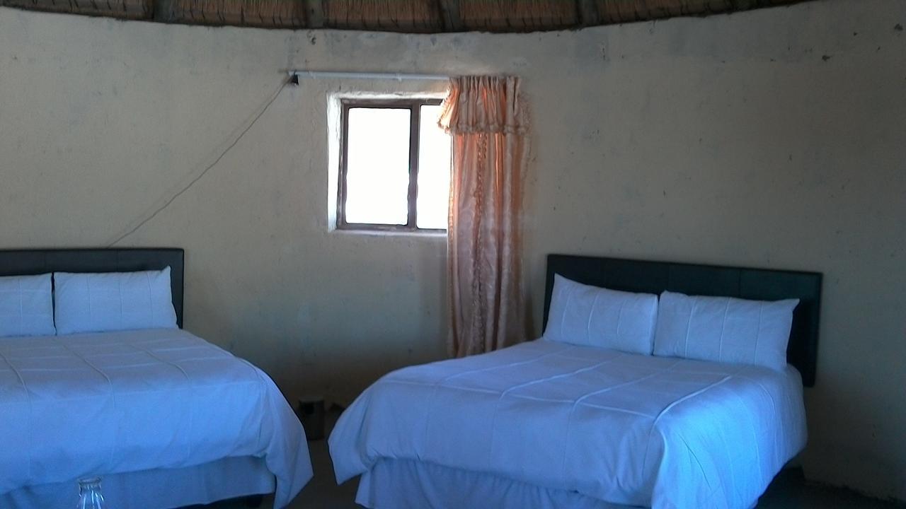 Mokhotlong Sani Stone Lodge מראה חיצוני תמונה