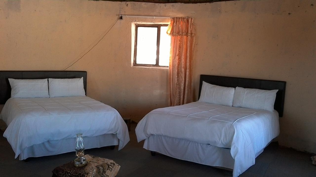 Mokhotlong Sani Stone Lodge מראה חיצוני תמונה