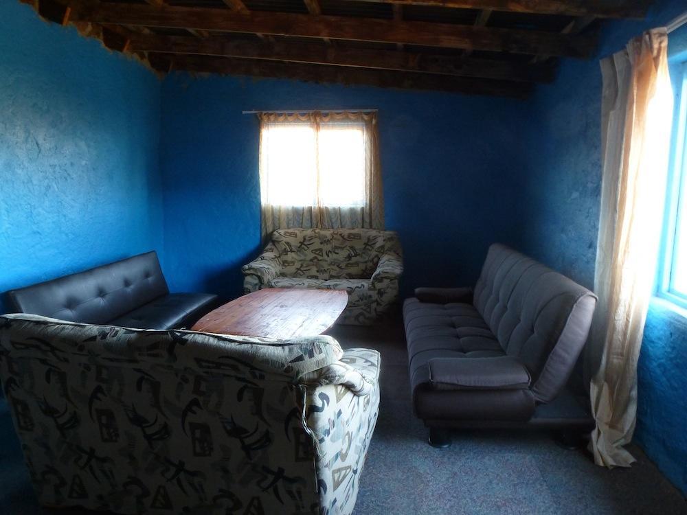 Mokhotlong Sani Stone Lodge מראה חיצוני תמונה